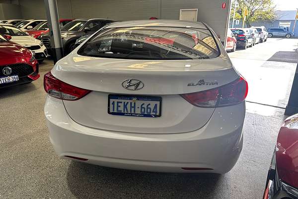 2013 Hyundai Elantra Active MD2