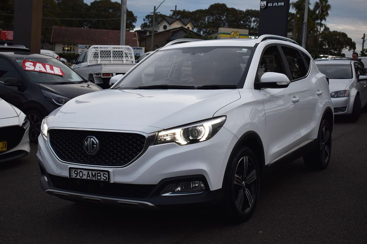 2020 MG ZS Essence AZS1