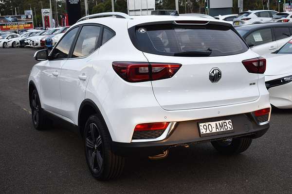 2020 MG ZS Essence AZS1