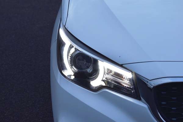 2020 MG ZS Essence AZS1