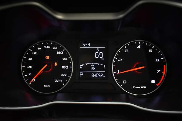 2020 MG ZS Essence AZS1