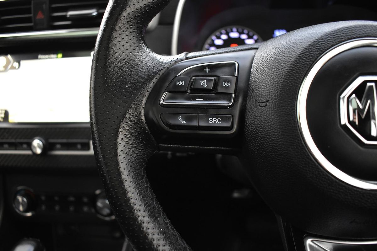 2020 MG ZS Essence AZS1