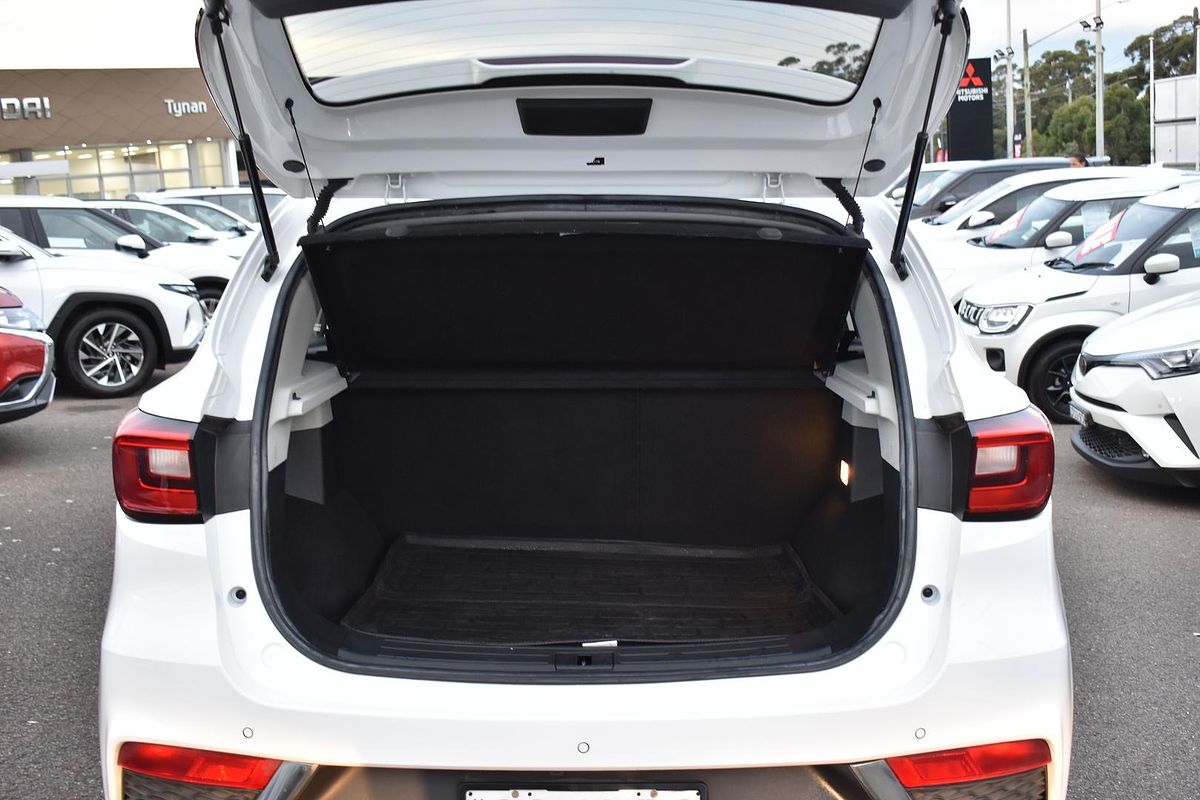 2020 MG ZS Essence AZS1