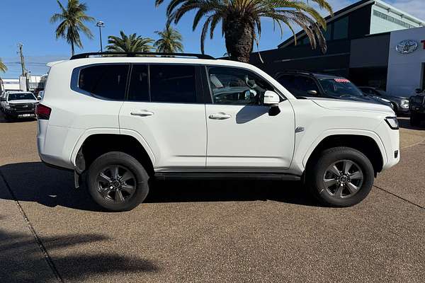 2022 Toyota Landcruiser VX FJA300R