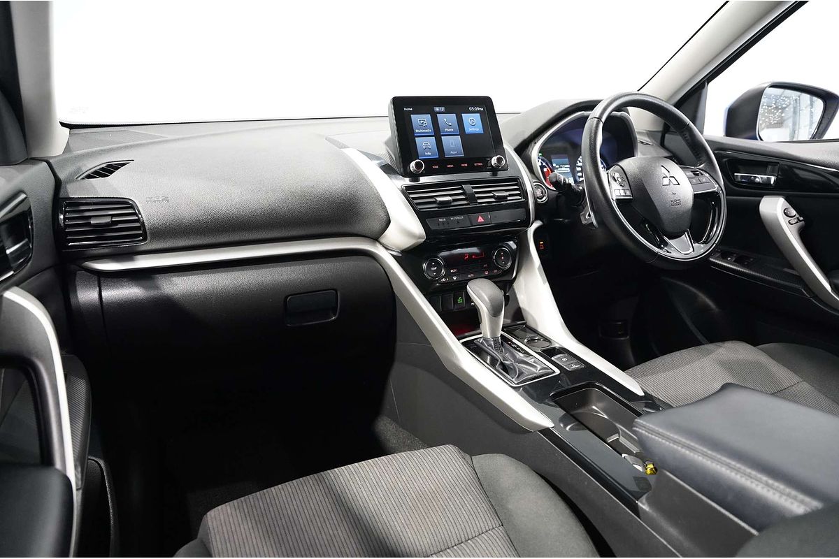 2022 Mitsubishi Eclipse Cross LS YB