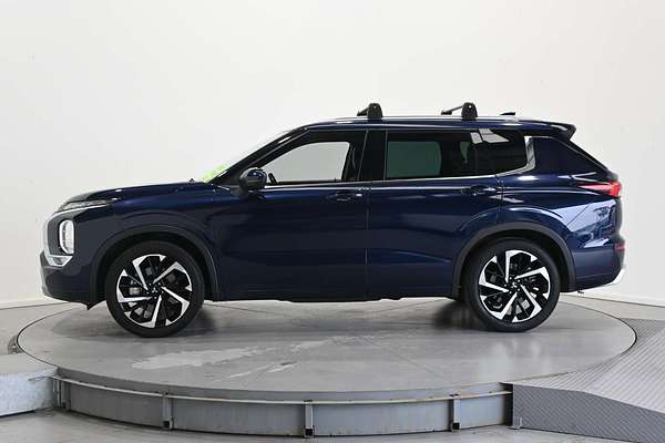 2022 Mitsubishi Outlander Exceed ZM