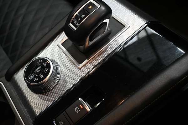 2022 Mitsubishi Outlander Exceed ZM