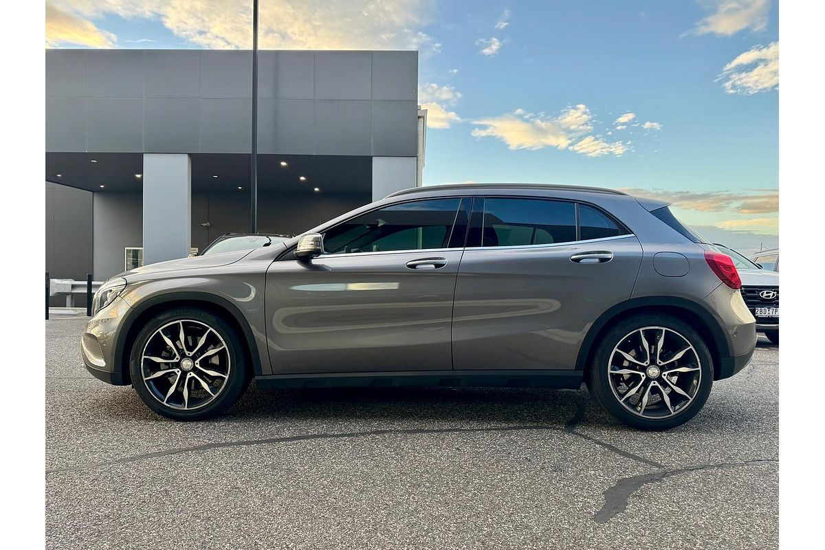 2016 Mercedes-Benz GLA-Class GLA250 X156