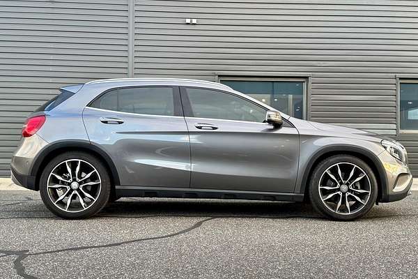 2016 Mercedes-Benz GLA-Class GLA250 X156