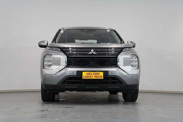 2022 Mitsubishi Outlander ES ZM
