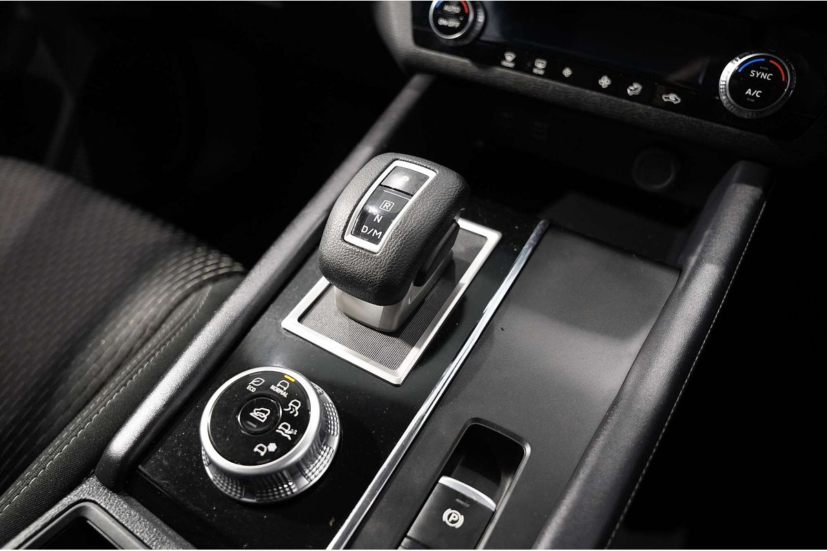 2022 Mitsubishi Outlander ES ZM