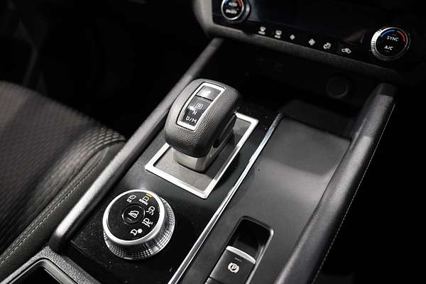 2022 Mitsubishi Outlander ES ZM