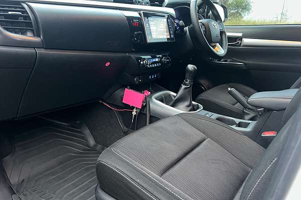 2019 Toyota Hilux SR5 GUN126R 4X4
