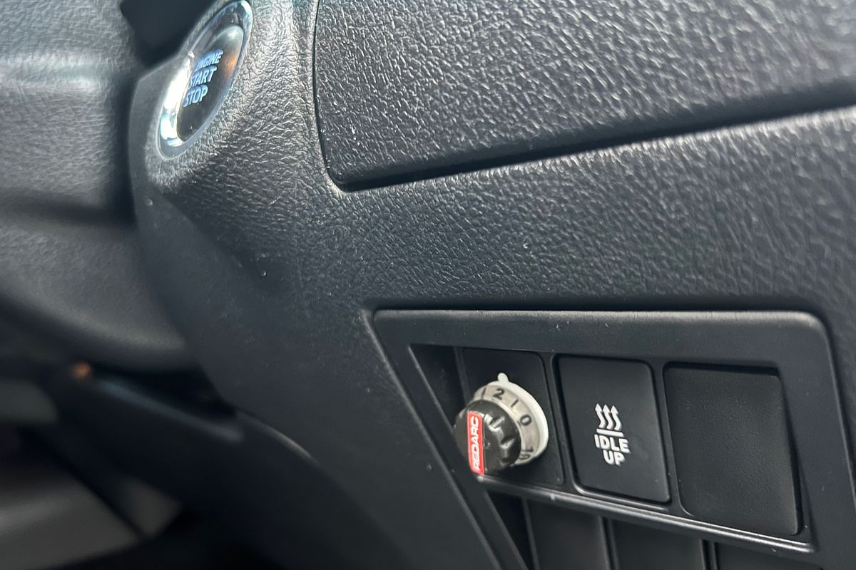 2019 Toyota Hilux SR5 GUN126R 4X4