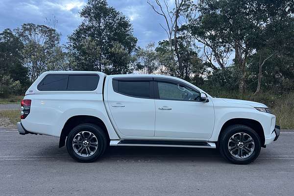 2021 Mitsubishi Triton GLS MR 4X4