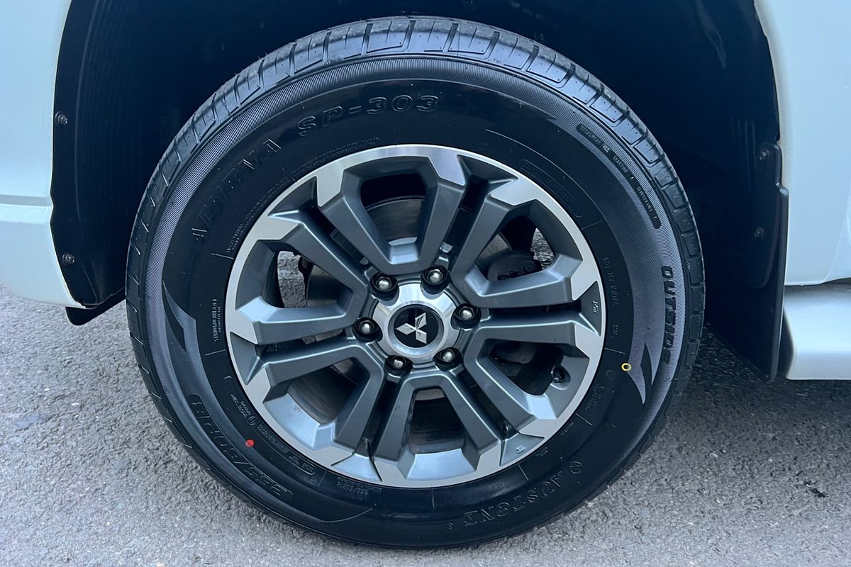 2021 Mitsubishi Triton GLS MR 4X4