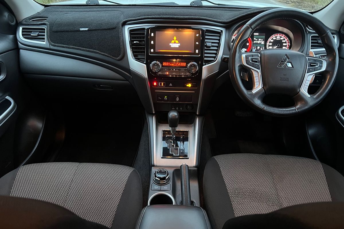 2021 Mitsubishi Triton GLS MR 4X4