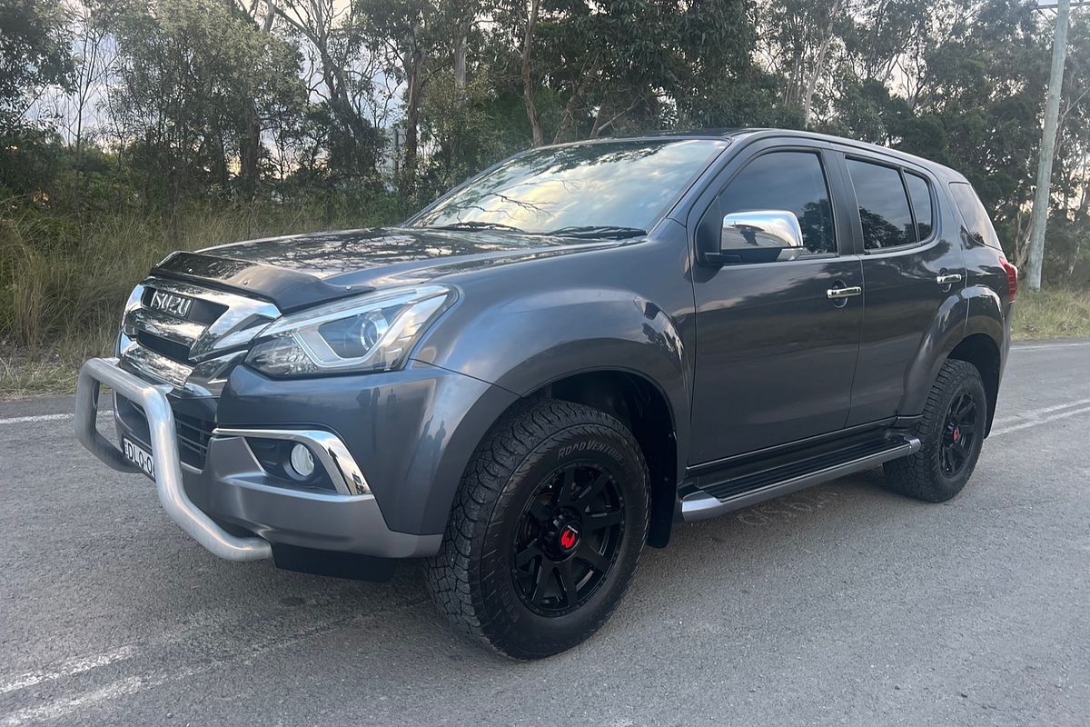 2017 Isuzu MU-X LS-U