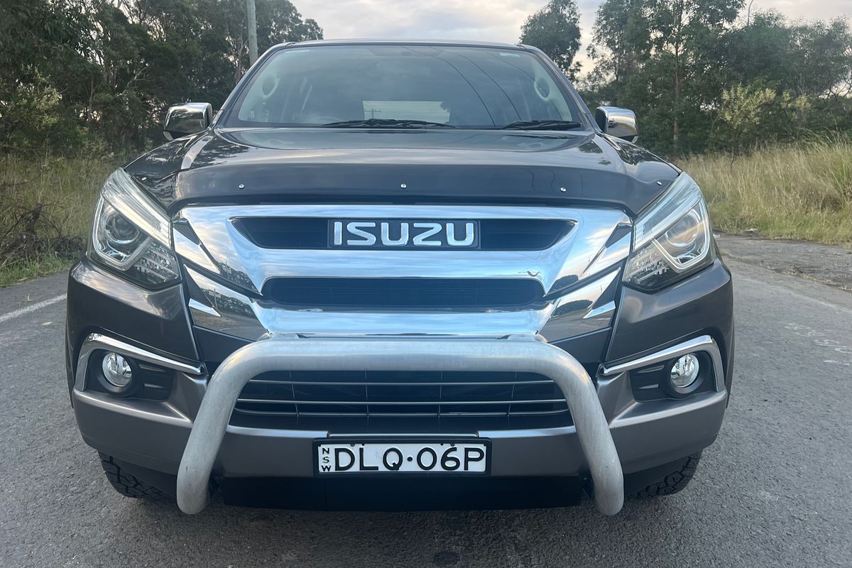 2017 Isuzu MU-X LS-U
