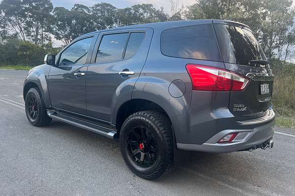 2017 Isuzu MU-X LS-U