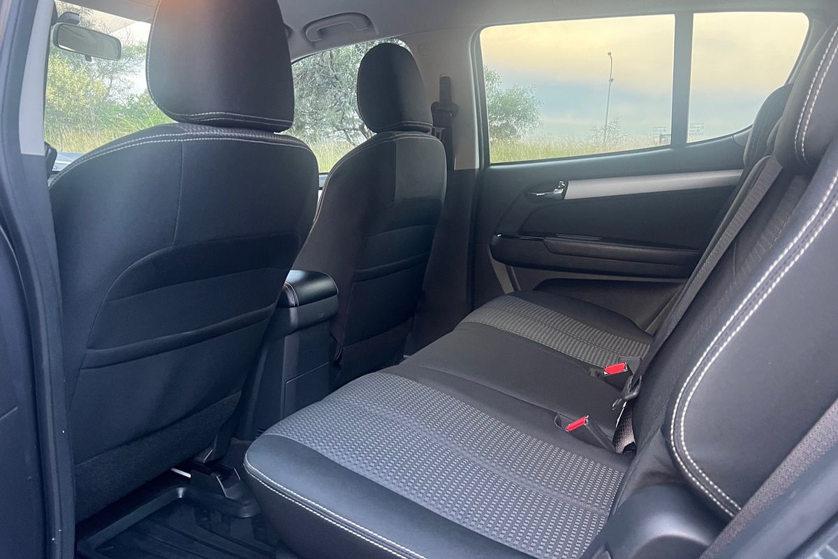2017 Isuzu MU-X LS-U