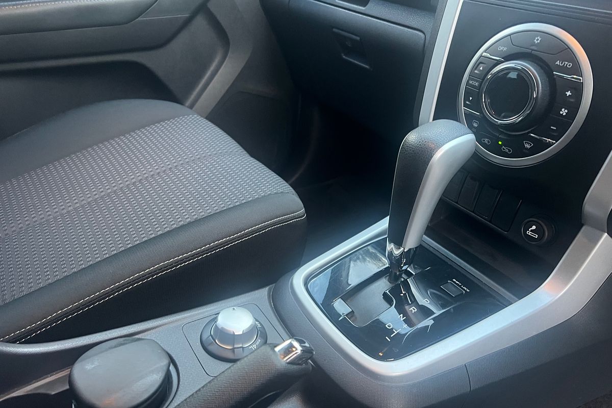 2017 Isuzu MU-X LS-U