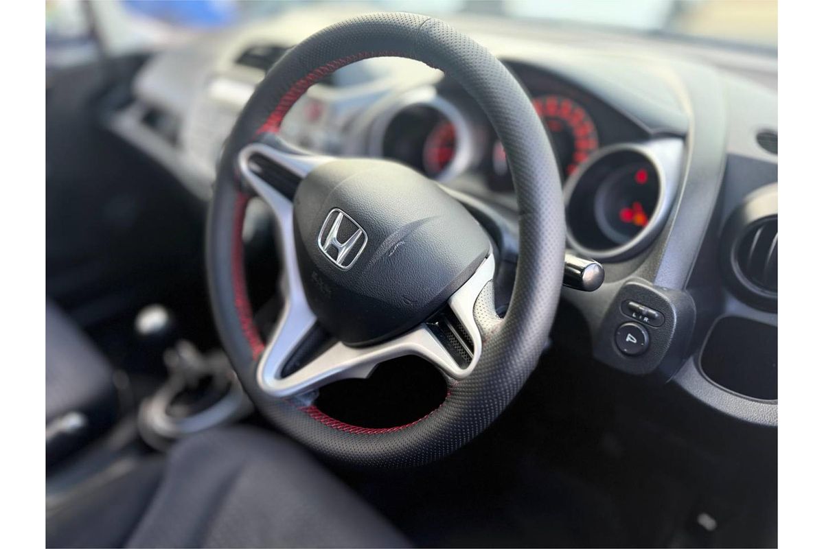 2009 Honda JAZZ GLi GE