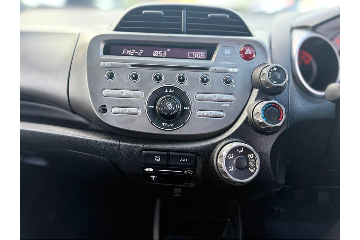 2009 Honda JAZZ GLi GE