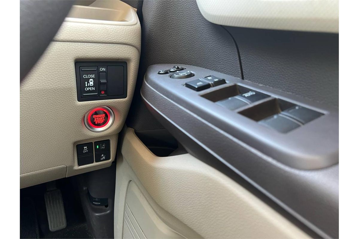 2018 Honda N-BOX EX G