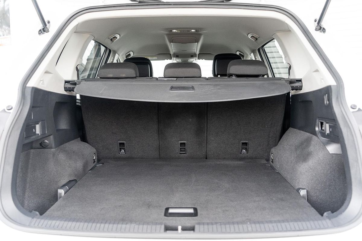 2022 Volkswagen Tiguan 162TSI Adventure Allspace 5N