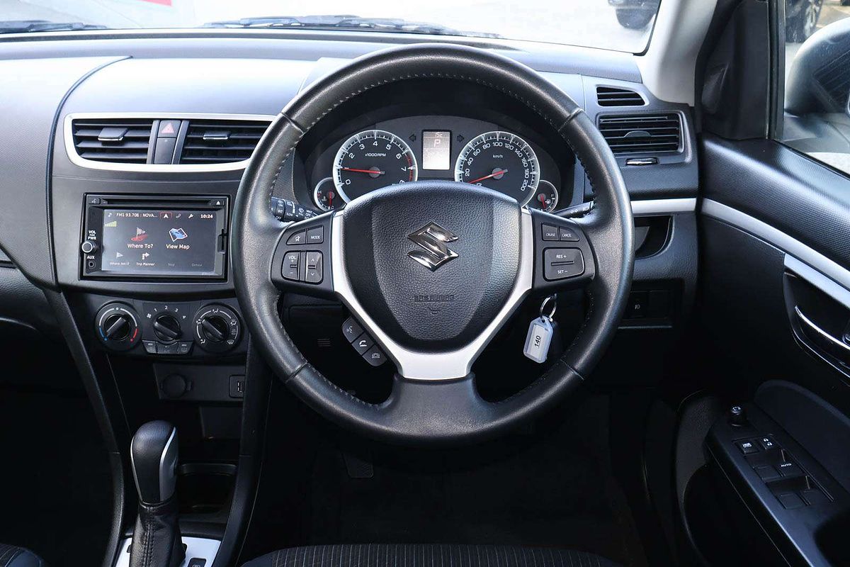 2015 Suzuki Swift GL Navigator FZ