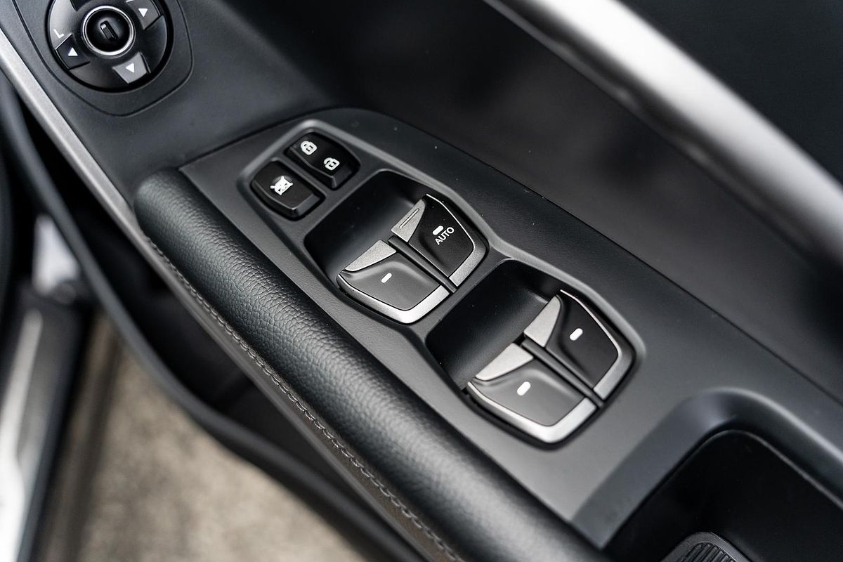 2015 Hyundai Santa Fe Highlander DM2