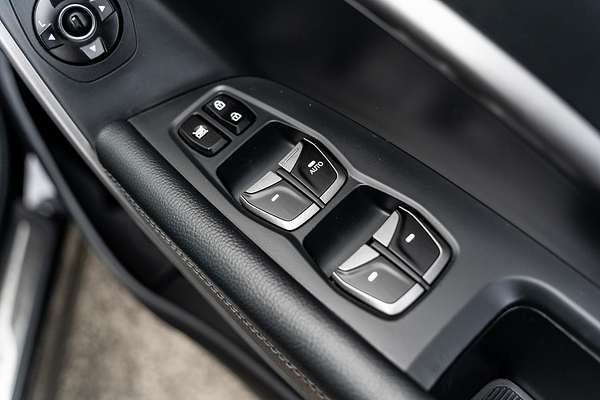 2015 Hyundai Santa Fe Highlander DM2