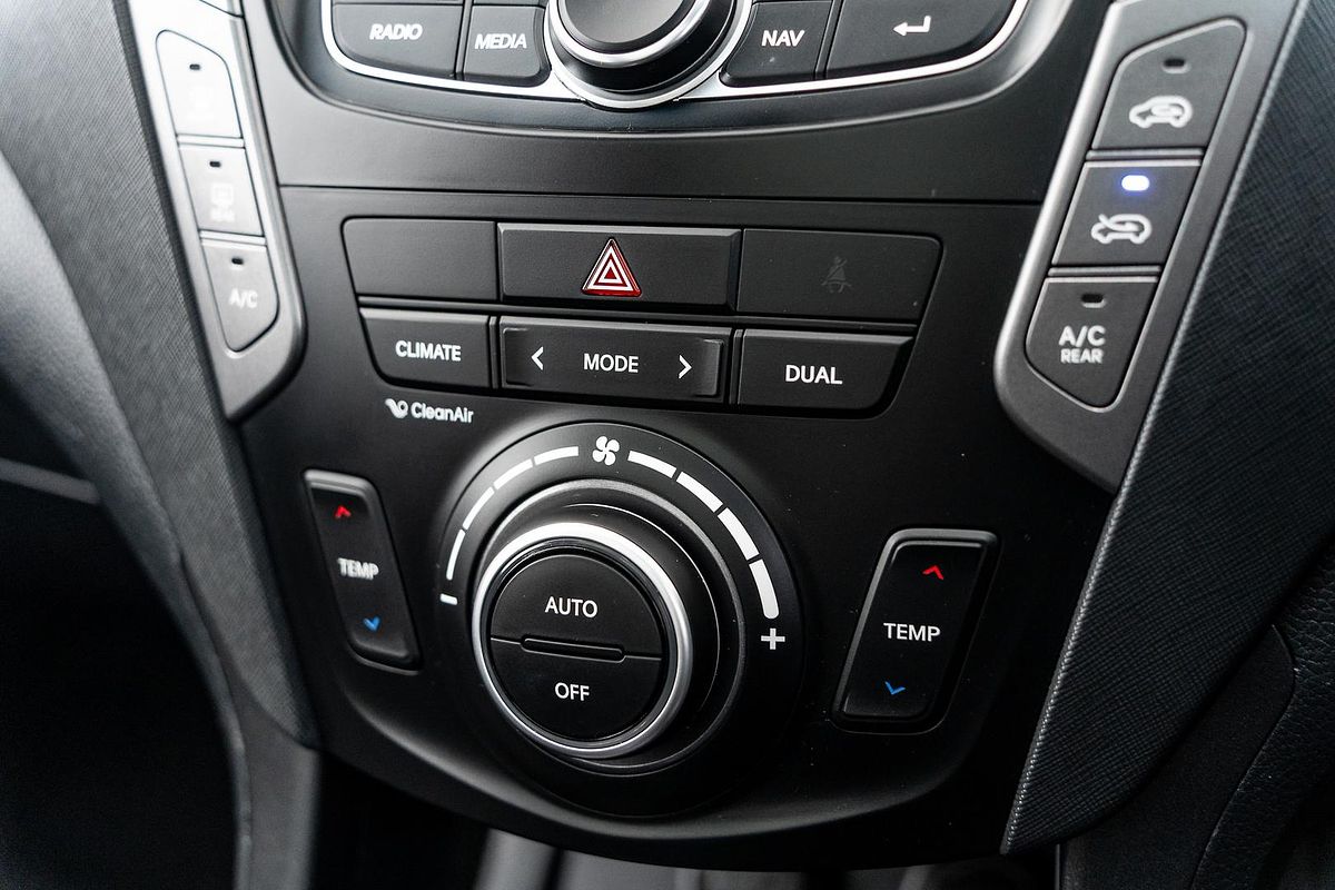 2015 Hyundai Santa Fe Highlander DM2