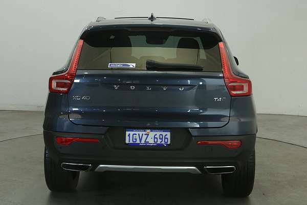 2019 Volvo XC40 T4 Inscription