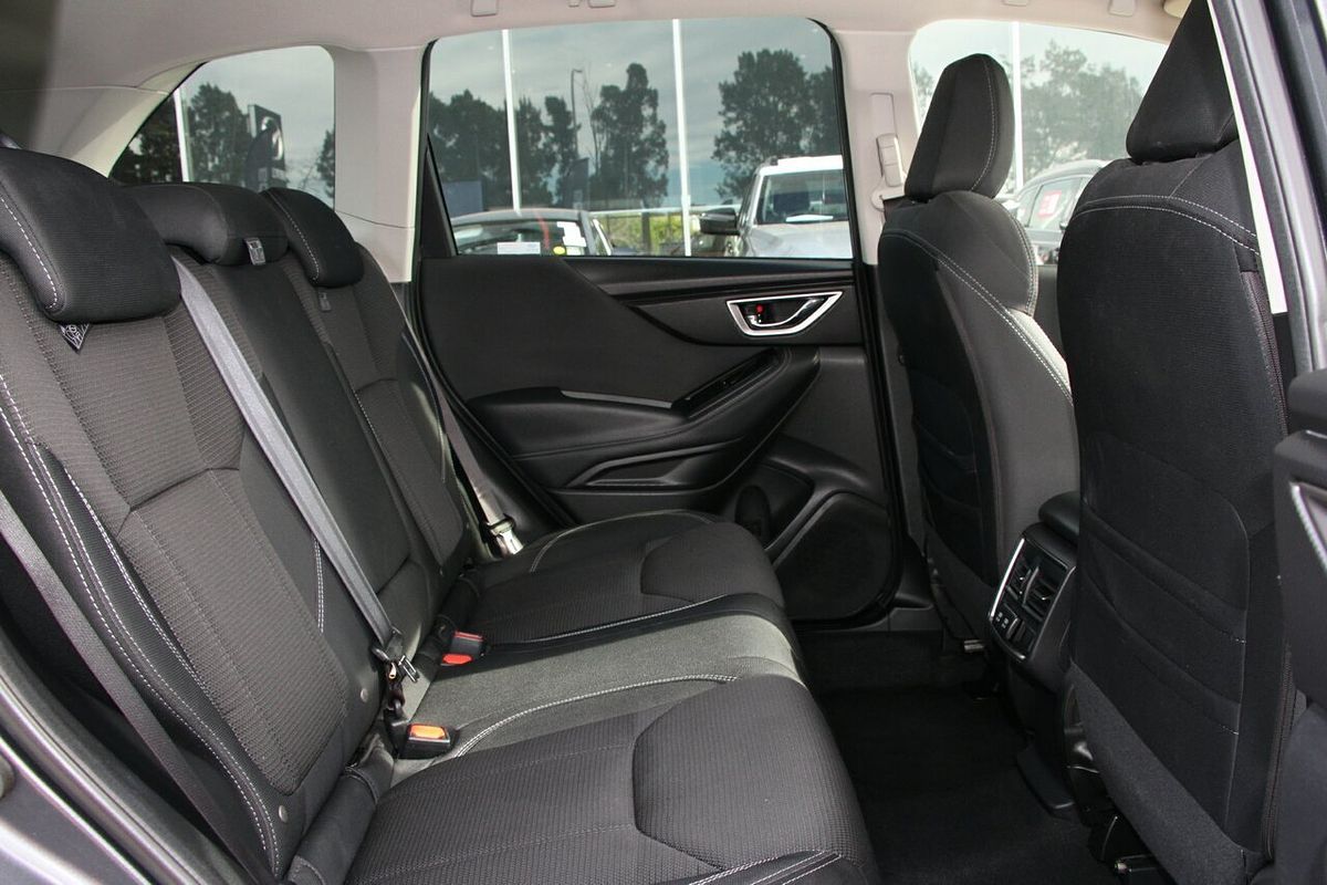 2023 Subaru Forester 2.5i S5