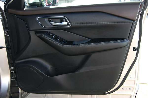 2024 Nissan X-TRAIL ST-L T33