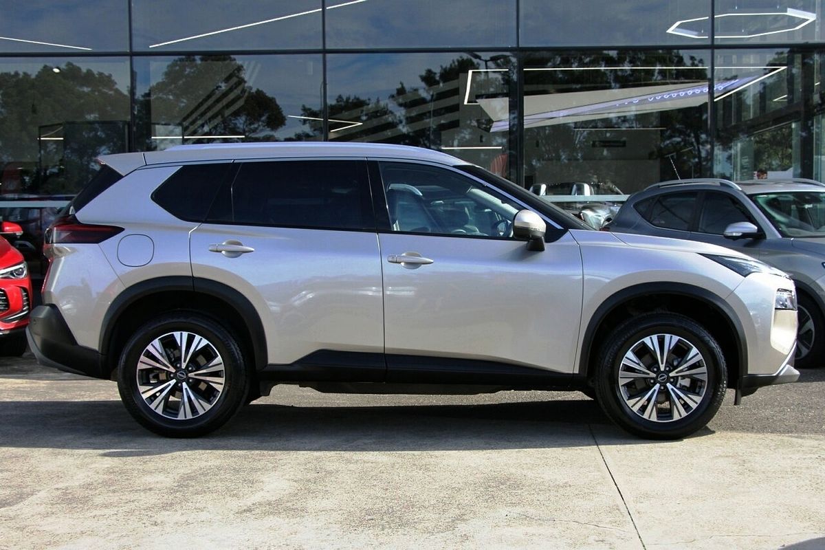 2024 Nissan X-TRAIL ST-L T33