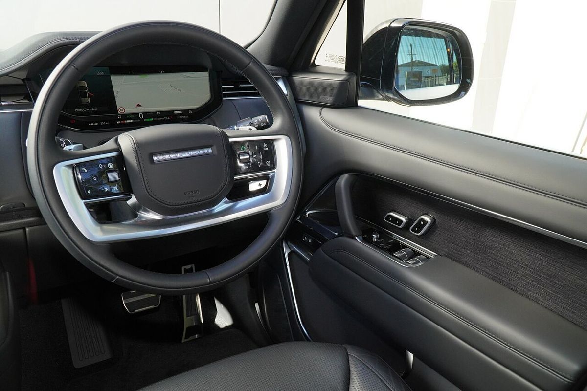 2024 Land Rover Range Rover P460e HSE PHEV L460 LWB