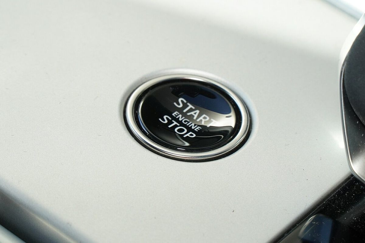 2024 Land Rover Range Rover P460e HSE PHEV L460 LWB