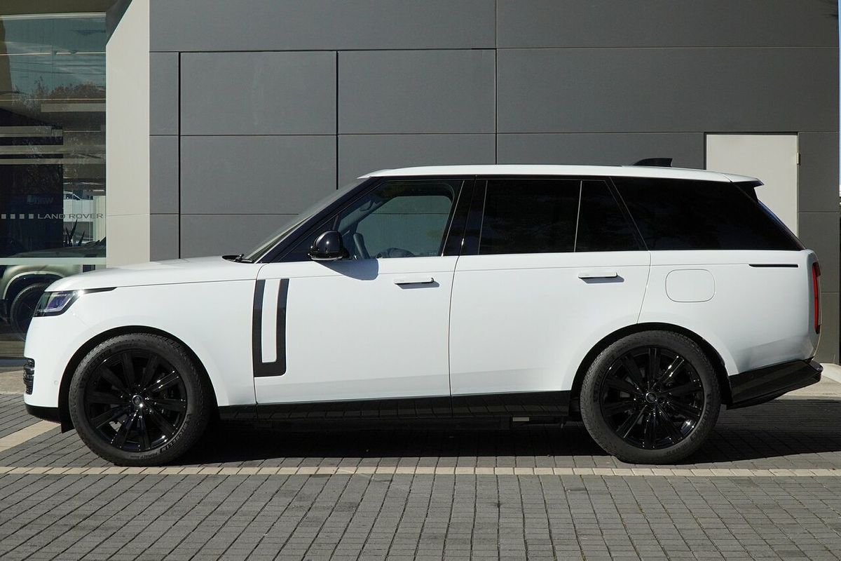 2024 Land Rover Range Rover P460e HSE PHEV L460 LWB