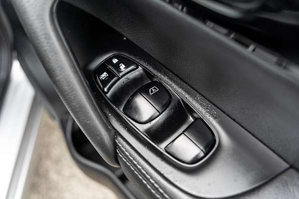 2017 Nissan QASHQAI Ti J11