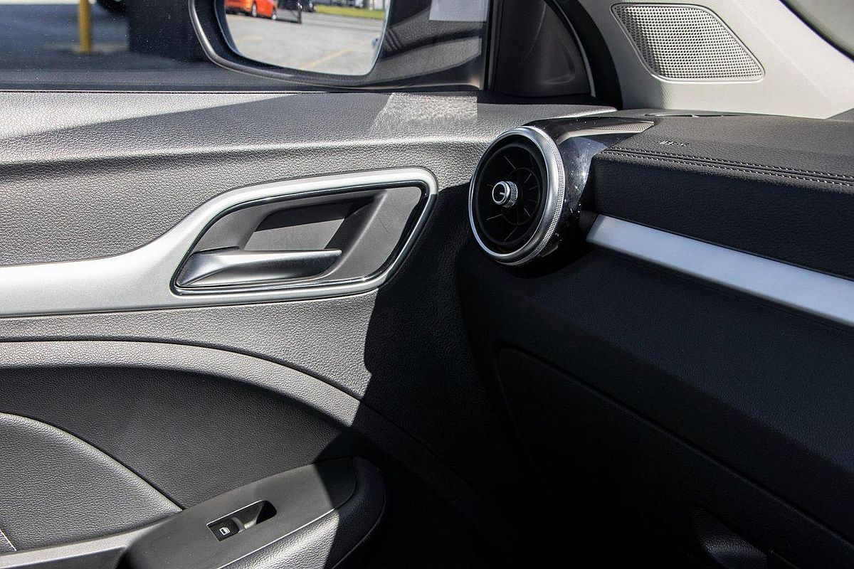 2022 MG ZS Excite AZS1