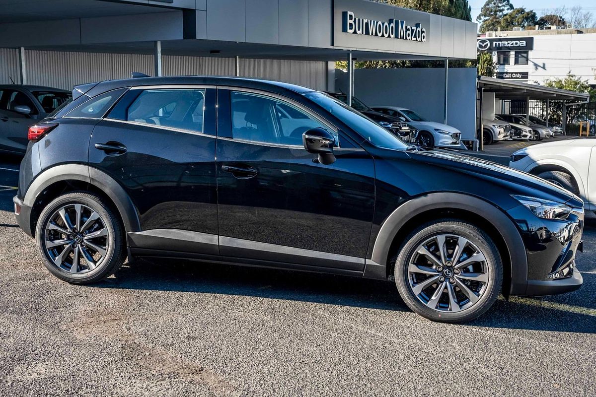 2025 Mazda CX-3 G20 Pure DK