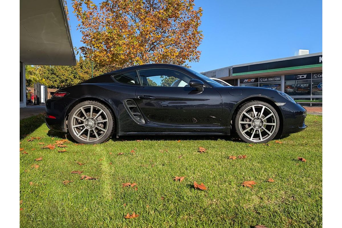 2019 Porsche 718 Cayman 982
