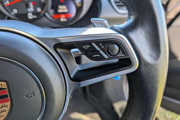 2019 Porsche 718 Cayman 982