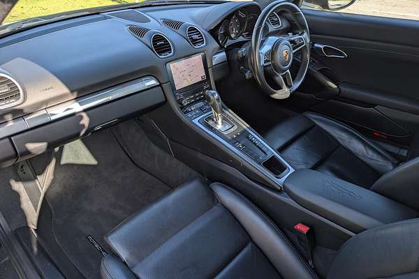2019 Porsche 718 Cayman 982