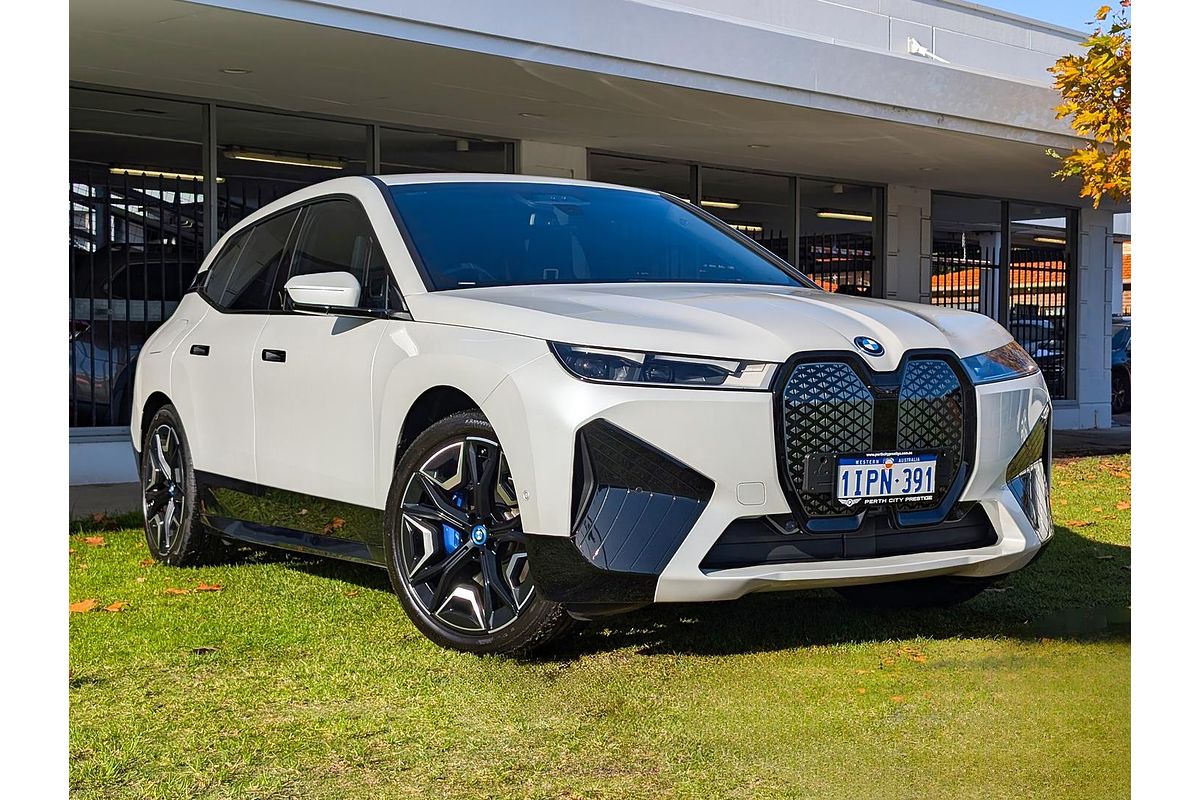 2023 BMW iX xDrive40 Sport I20