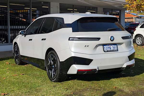 2023 BMW iX xDrive40 Sport I20