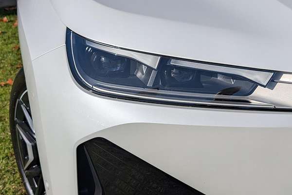 2023 BMW iX xDrive40 Sport I20